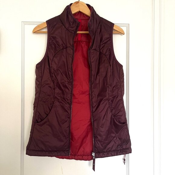 lululemon athletica Jackets & Blazers - Lululemon Layer Up Reversible Insulated Vest in Bordeaux and Red | Size 4
